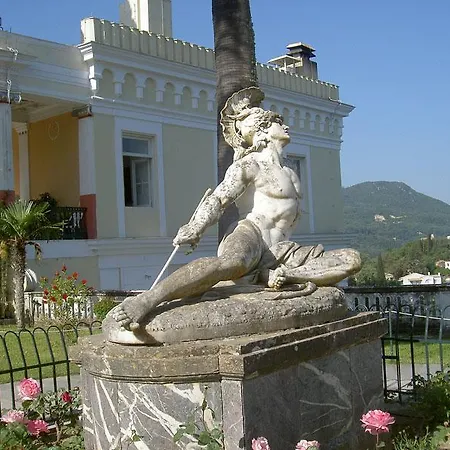 Stefanos Appartement *
